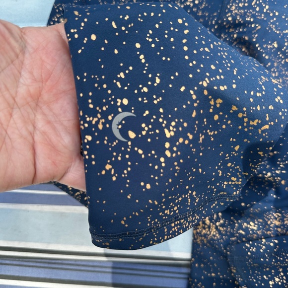 ZYIA Navy Stay Gold Light n Tight Hi-Rise 7/8 8-10 - Picture 5 of 5